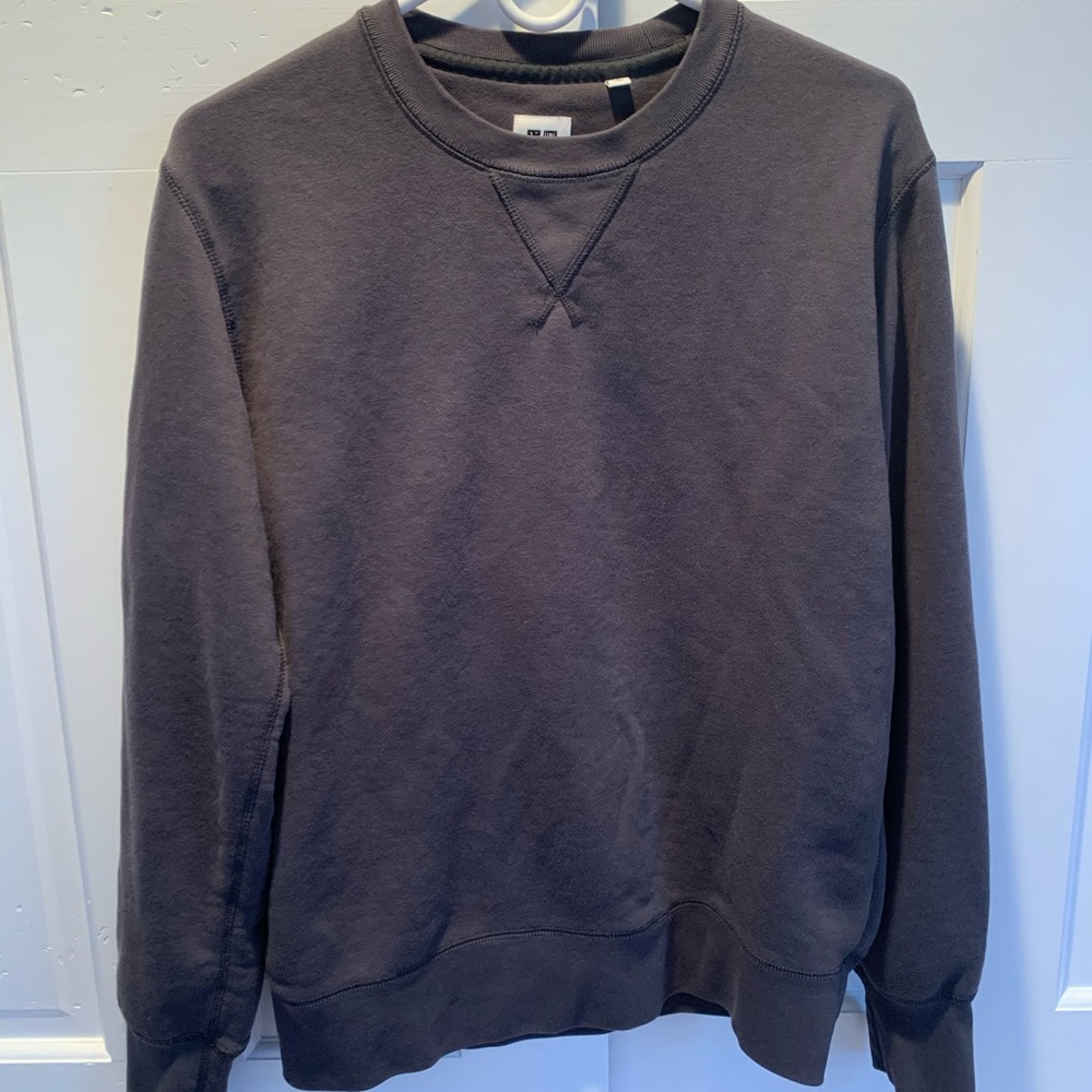 Uniqlo Grey Sweater